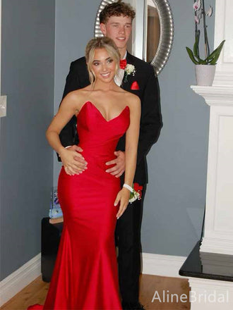 Simple Red V-neck Strapless Mermaid Long Prom Dress, PD381938