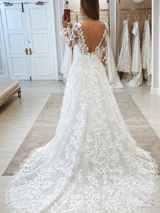 Elegant Long Sleeves V-neck Floral Lace A-line Wedding Dress, WD3052